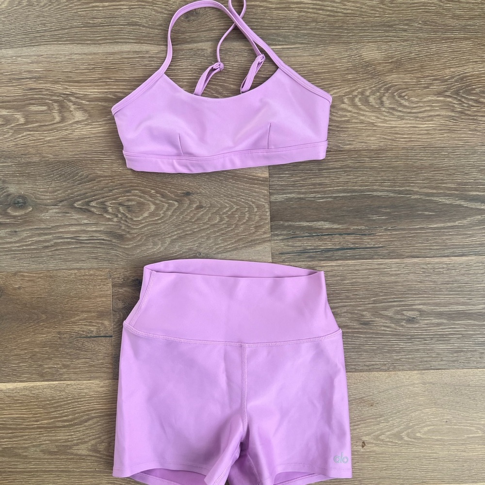 Alo Yoga Lavender Sports Bra and Shorts Set
